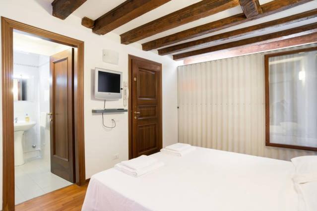 Studio In San Marco Square Veneţia Exterior foto